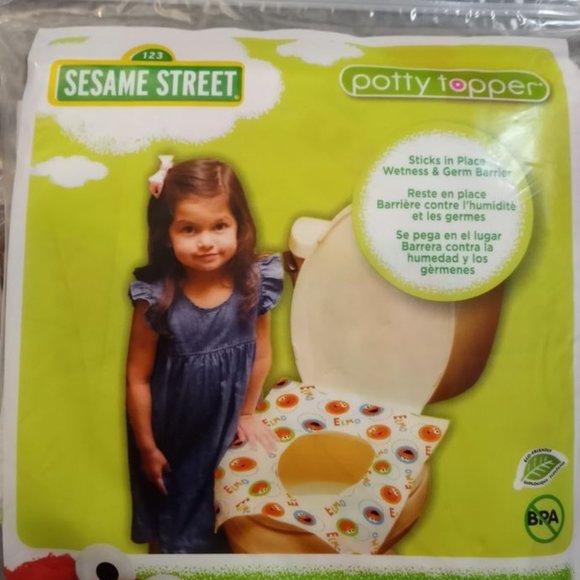 NEW Disposable Toilet Seat Covers 2 packs of 10 - Picture 2 of 4